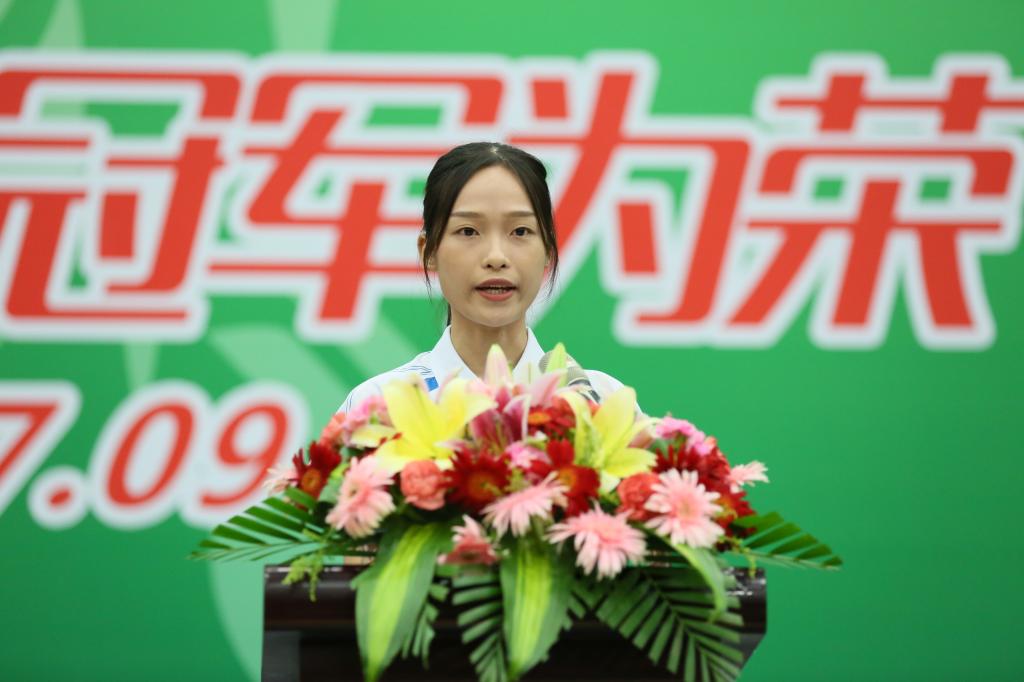 學生代表林俊酉發言
