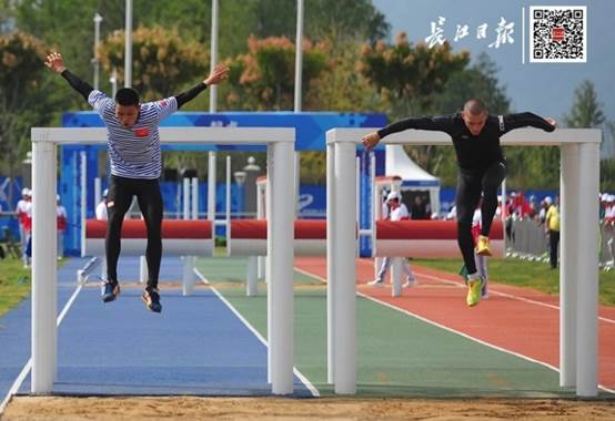 郭子願在海軍五項個人比賽中表現出色